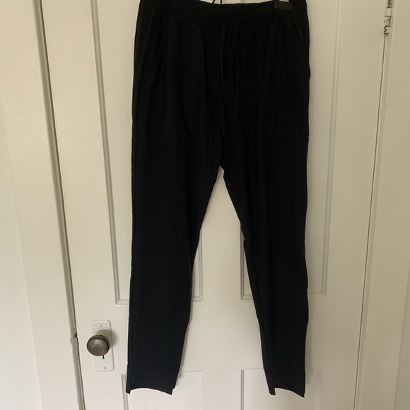 Filipina K Soft Sport Pants - Picture 4 of 6